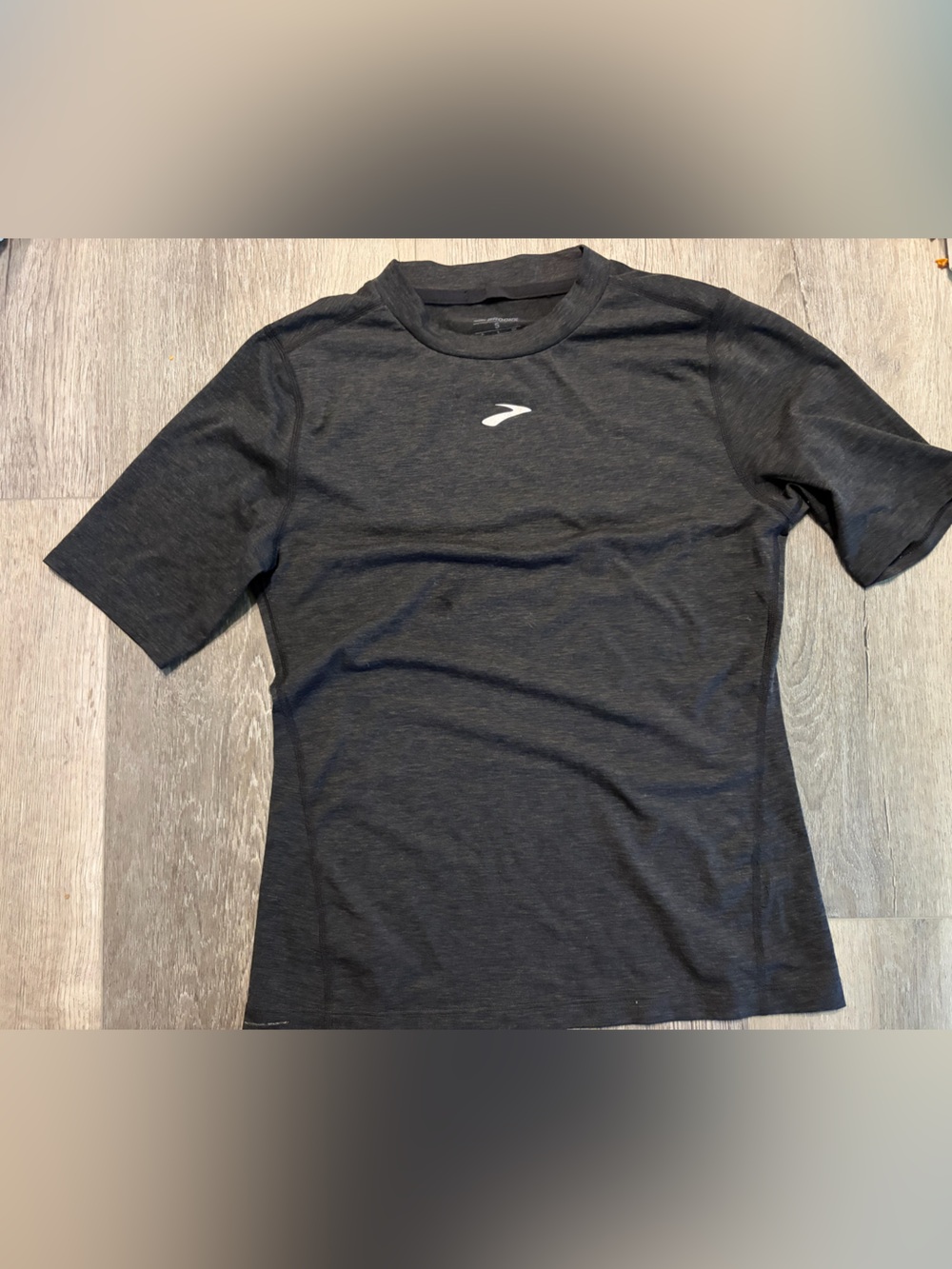 Brooks Women's Trail Charcoal Heather Short Sleeve Performance Tee